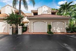 property at 6020 Verde Trail S