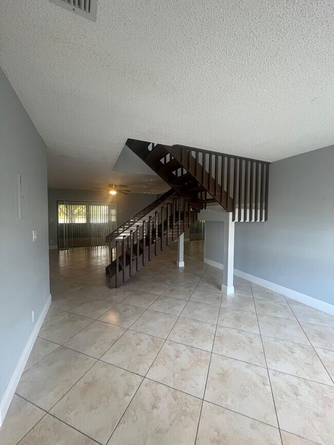 5184 Jog Ln in Delray Beach, FL - Building Photo - Building Photo