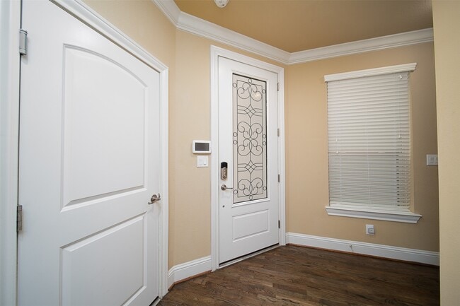 property at 1231 Creekside Acres Ct