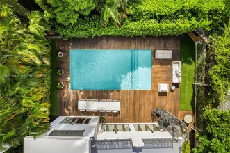 110 3rd San Marino Ter in Miami Beach, FL - Building Photo - Building Photo