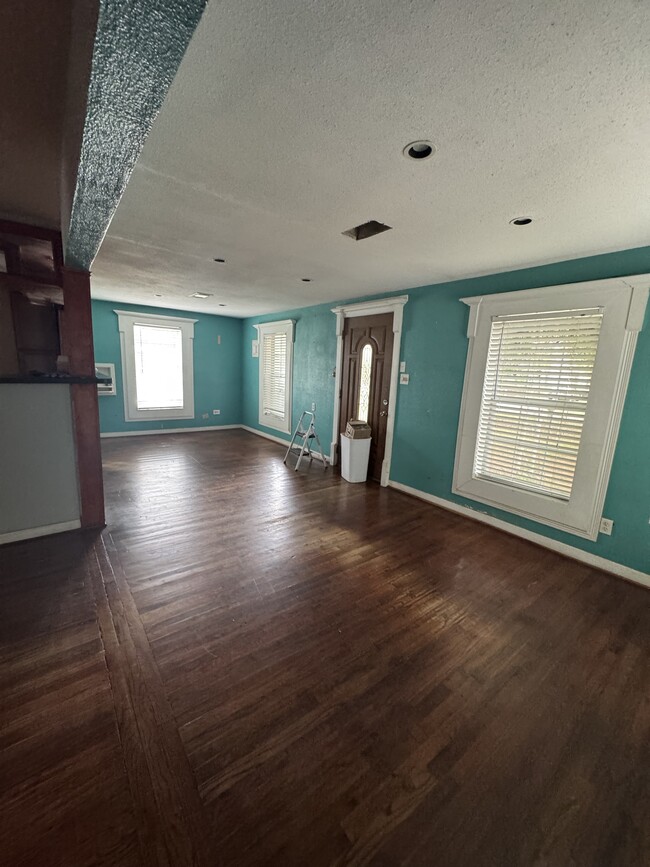 222 Harkness St in Houston, TX - Building Photo - Building Photo