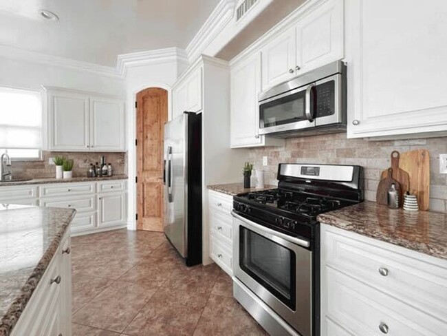 property at 1200 Oak Ave