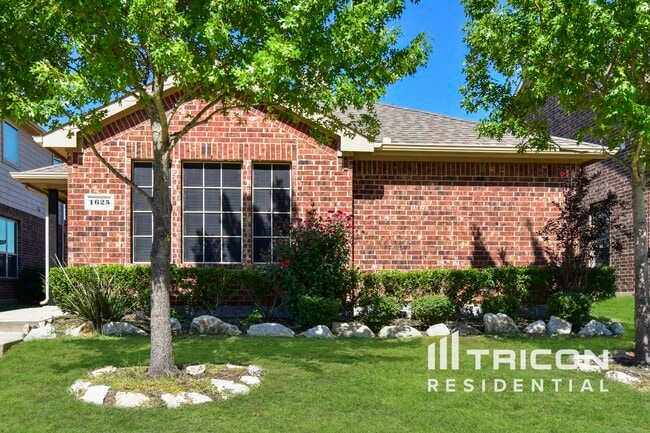 property at 1625 Applegate Way
