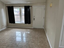 11631 James Watt Dr, Unit A in El Paso, TX - Building Photo