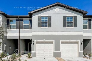 5181 Forum Blvd in Holiday, FL - Building Photo