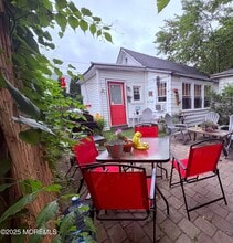 404 Newark Ave in Bradley Beach, NJ - Building Photo - Building Photo