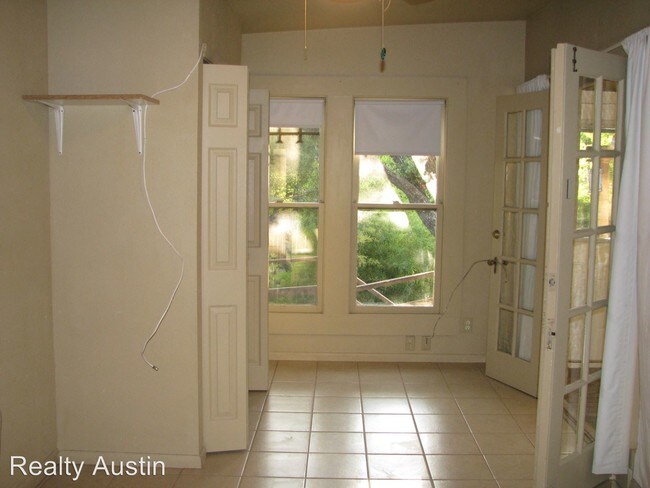 2830 San Gabriel St in Austin, TX - Building Photo - Building Photo