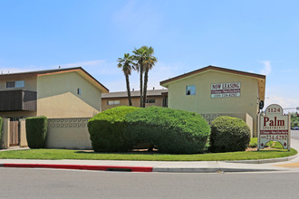 Palm Apartments in Visalia, CA - Building Photo - Building Photo