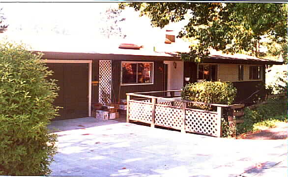 357 Chaplan Dr in Corte Madera, CA - Building Photo