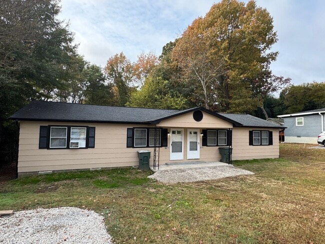 3021 Millstone Dr in Gastonia, NC - Building Photo - Building Photo