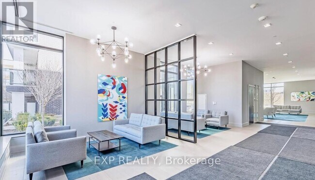 555 William Graham Dr in Aurora, ON - Building Photo - Building Photo