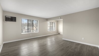 Rosewood Apartments in Ferndale, MI - Building Photo - Building Photo