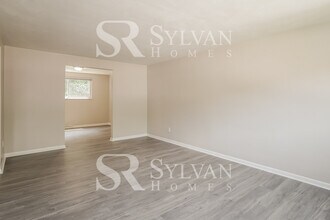 428 Springdale Dr in Pittsburgh, PA - Building Photo - Building Photo