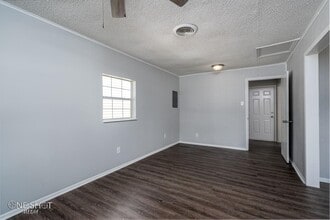 2117 Yorktown Dr in Abilene, TX - Building Photo - Building Photo