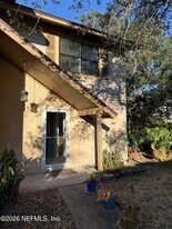 131 Rio Del Mar St in St. Augustine, FL - Building Photo