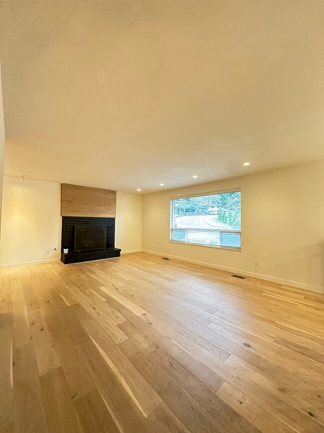 15030 SW 150th Ct in Beaverton, OR - Building Photo - Building Photo