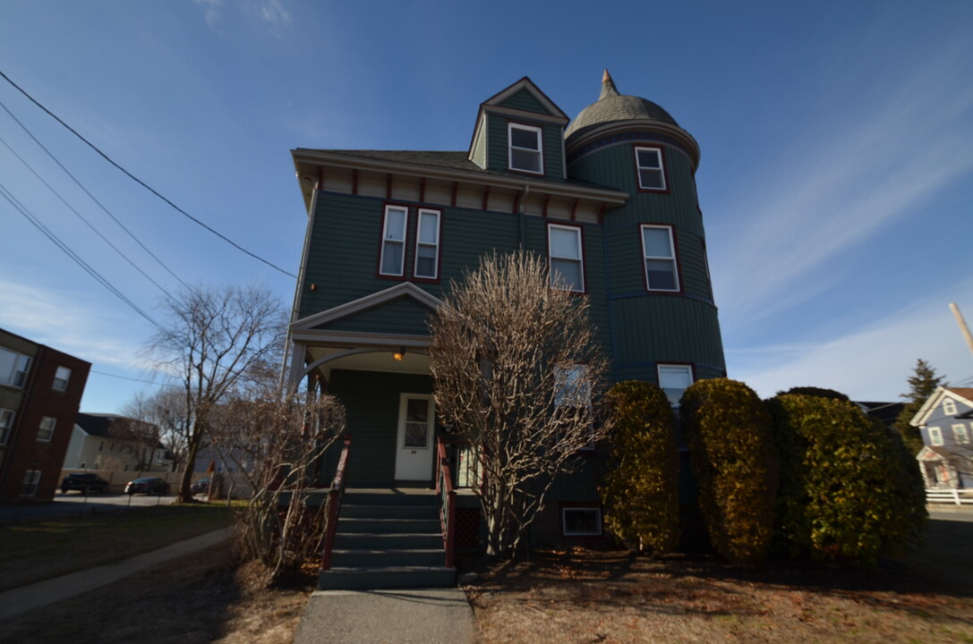 94 Myrtle St in Melrose, MA - Building Photo