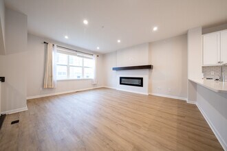 21831 136th Wy in Rogers, MN - Building Photo - Building Photo