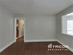 7138 Mayapple Rd in Jacksonville, FL - Foto de edificio - Building Photo