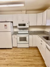 304 Woods Edge Ct in Virginia Beach, VA - Building Photo - Building Photo