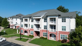 Walden Station in Charlotte, NC - Building Photo