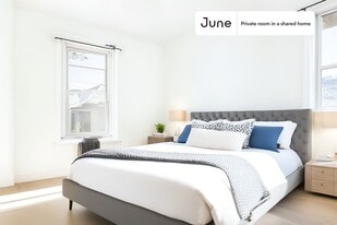 Room in Shared 4 bed/1 bath home in Jersey City, NJ - Building Photo