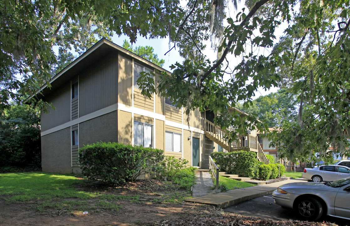 736 Pointe Ct in Tallahassee, FL - Building Photo