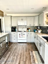 8 Diane Rd in Stafford Township, NJ - Building Photo - Building Photo