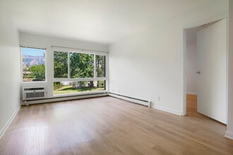 Tantra Lake in Boulder, CO - Building Photo - Building Photo