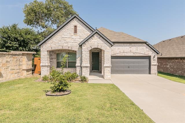property at 1405 Bentwood Dr
