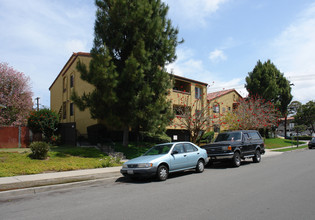 La Fonda in San Diego, CA - Building Photo - Building Photo