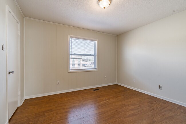 Sundance Townhomes in Jonesboro, AR - Foto de edificio - Interior Photo
