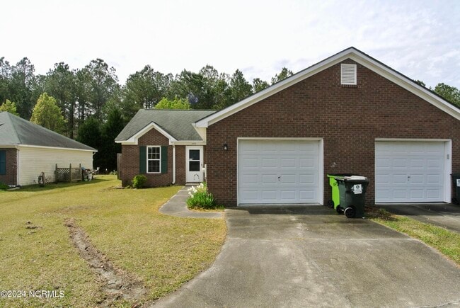 1479 RaceTrack Rd in New Bern, NC - Building Photo - Building Photo