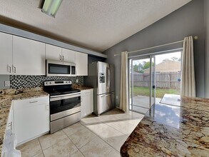 1118 Vista Palma Way in Orlando, FL - Building Photo - Building Photo