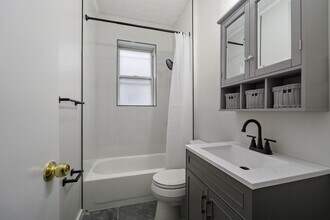 292 Claremont Ave in Jersey City, NJ - Building Photo - Building Photo