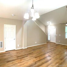 25023 E 5th Ave in Aurora, CO - Building Photo - Building Photo