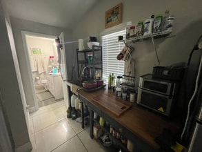 11XX SW 22nd Terrace in Fort Lauderdale, FL - Building Photo - Building Photo