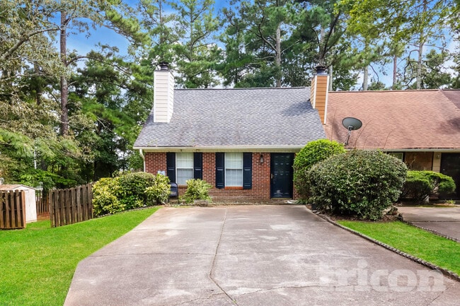 property at 2003 Cheatham Woods Dr SW