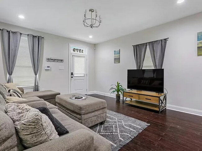 1300 St Bernard Ave in New Orleans, LA - Building Photo - Building Photo