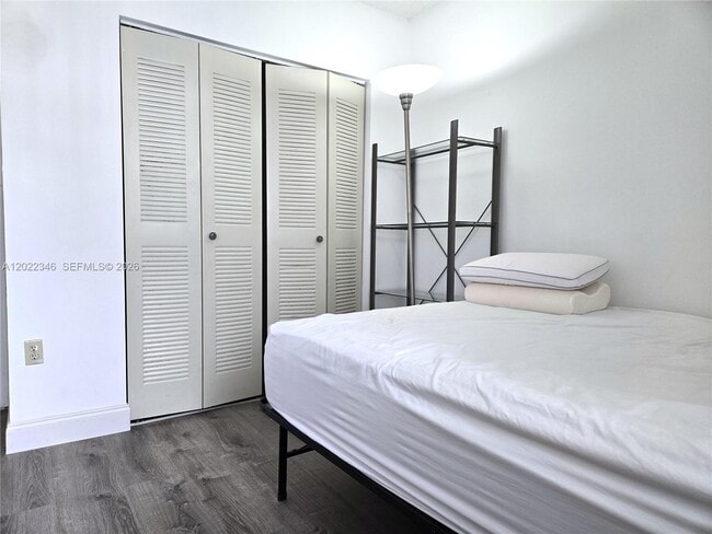 property at 900 SW 104th Ct