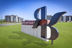 River Place Flats in Fishers, IN - Building Photo