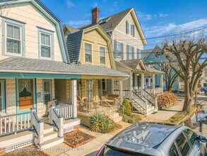 93 Mt Hermon Way in Ocean Grove, NJ - Building Photo - Building Photo