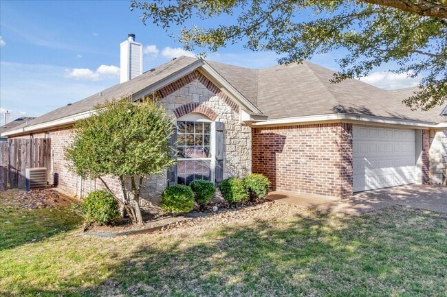 601 Park Hill Cir in Hewitt, TX - Building Photo - Building Photo