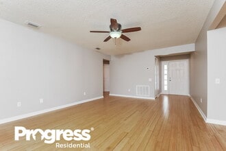 12420 Dawn Vista Dr in Riverview, FL - Building Photo - Building Photo