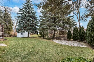 2407 N Lafayette St in Arlington Heights, IL - Foto de edificio - Building Photo