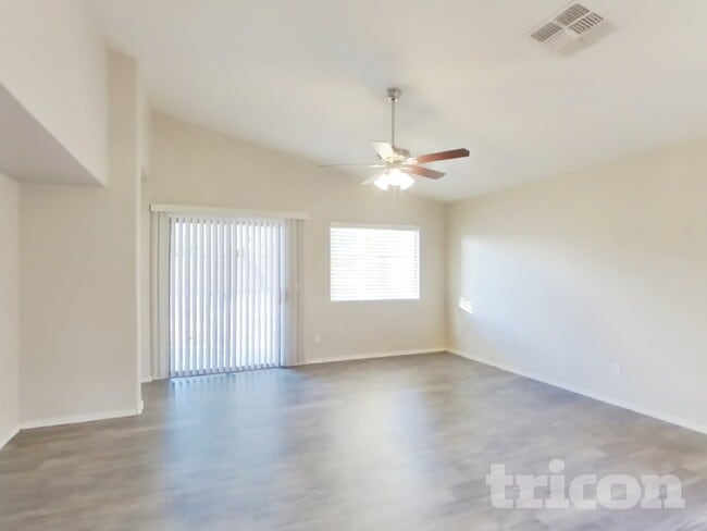 79 E Lupine Pl in San Tan Valley, AZ - Building Photo - Building Photo