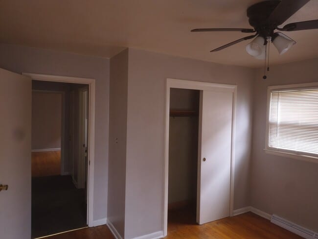 5825 N 76th St, Unit 11095 in Milwaukee, WI - Foto de edificio - Building Photo