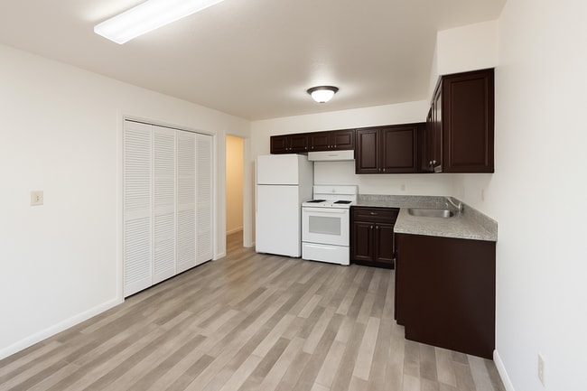 445 E 800 N St in Ogden, UT - Building Photo - Building Photo