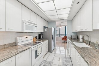 1520 Gulf Blvd in Clearwater, FL - Building Photo - Building Photo