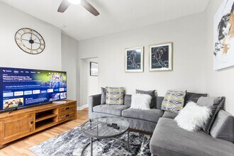 163 N Central Ave in Columbus, OH - Building Photo - Building Photo